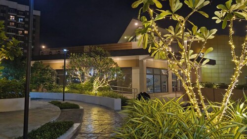 NEW! 1BR w/ Balcony & FREE Parking at The Hive Residences @ CasaArbo