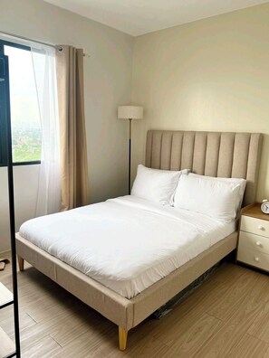 1 Schlafzimmer, Zimmersafe, Schreibtisch, kostenloses WLAN