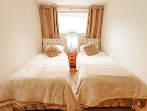 2 chambres, décor unique, ameublement unique, accès au Wi-Fi (inclus)