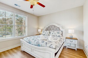 3 sovrum, strykjärn/strykbräda, internet och sängkläder