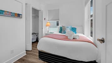 3 Schlafzimmer, BĂŒgeleisen/BĂŒgelbrett, kostenloses WLAN, BettwĂ€sche
