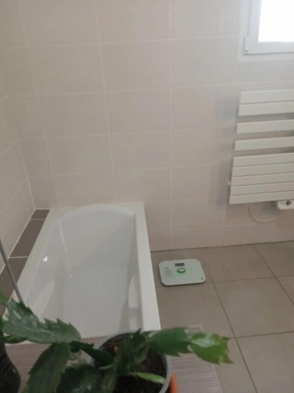 Bathroom - Ker Animheart (Carbonne)