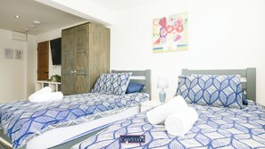 1 Schlafzimmer, Schreibtisch, Bügeleisen/Bügelbrett, WLAN