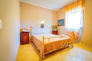 Espace de travail pour ordinateur portable, rideaux occultants