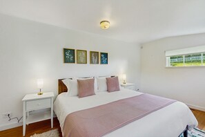 2 chambres, fer et planche à repasser, accès Internet, draps fournis