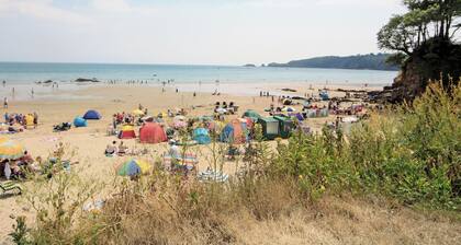 2 bedroom accommodation in Narbeth