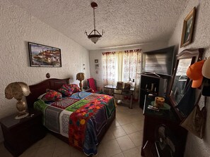 1 quarto, berço de viagem, Wi-Fi (sobretaxa), roupa de cama