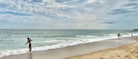 Liegestühle, Strandtücher