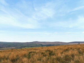 Unclassified image, 4 of 20, button - 3 bedroom accommodation in Burnley (Burnley)