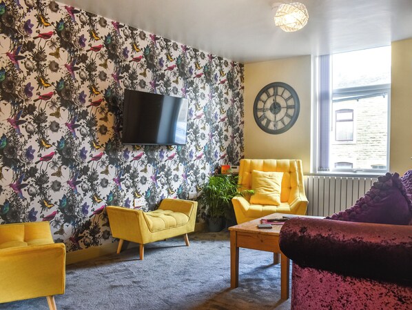 Unclassified image, 1 of 20, button - 3 bedroom accommodation in Burnley (Burnley)