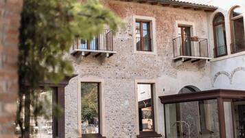 Facciata della struttura