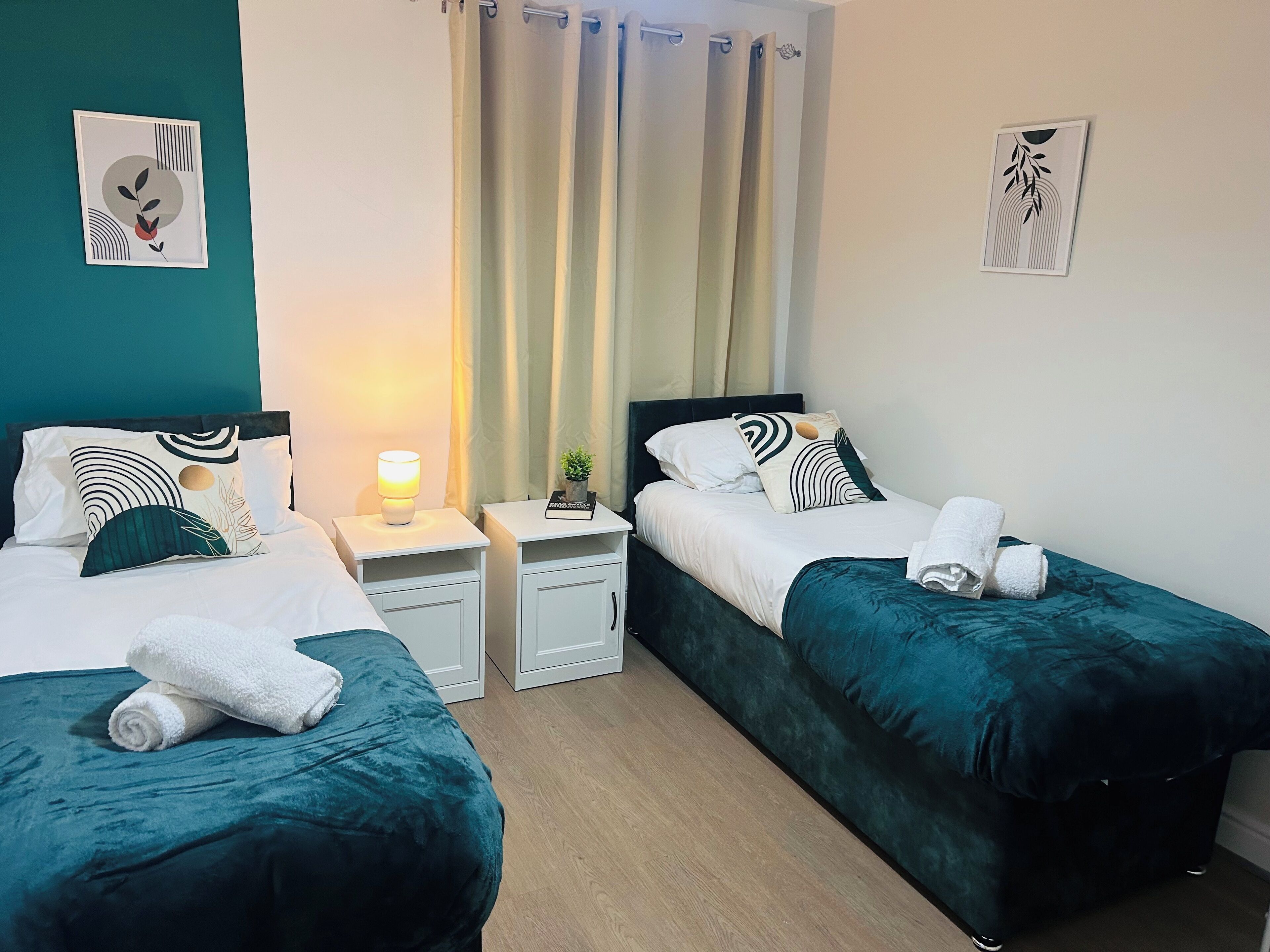 3 bedrooms, iron/ironing board, WiFi