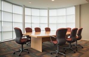 Meeting facility - Mount Royal University Residences (Calgary)