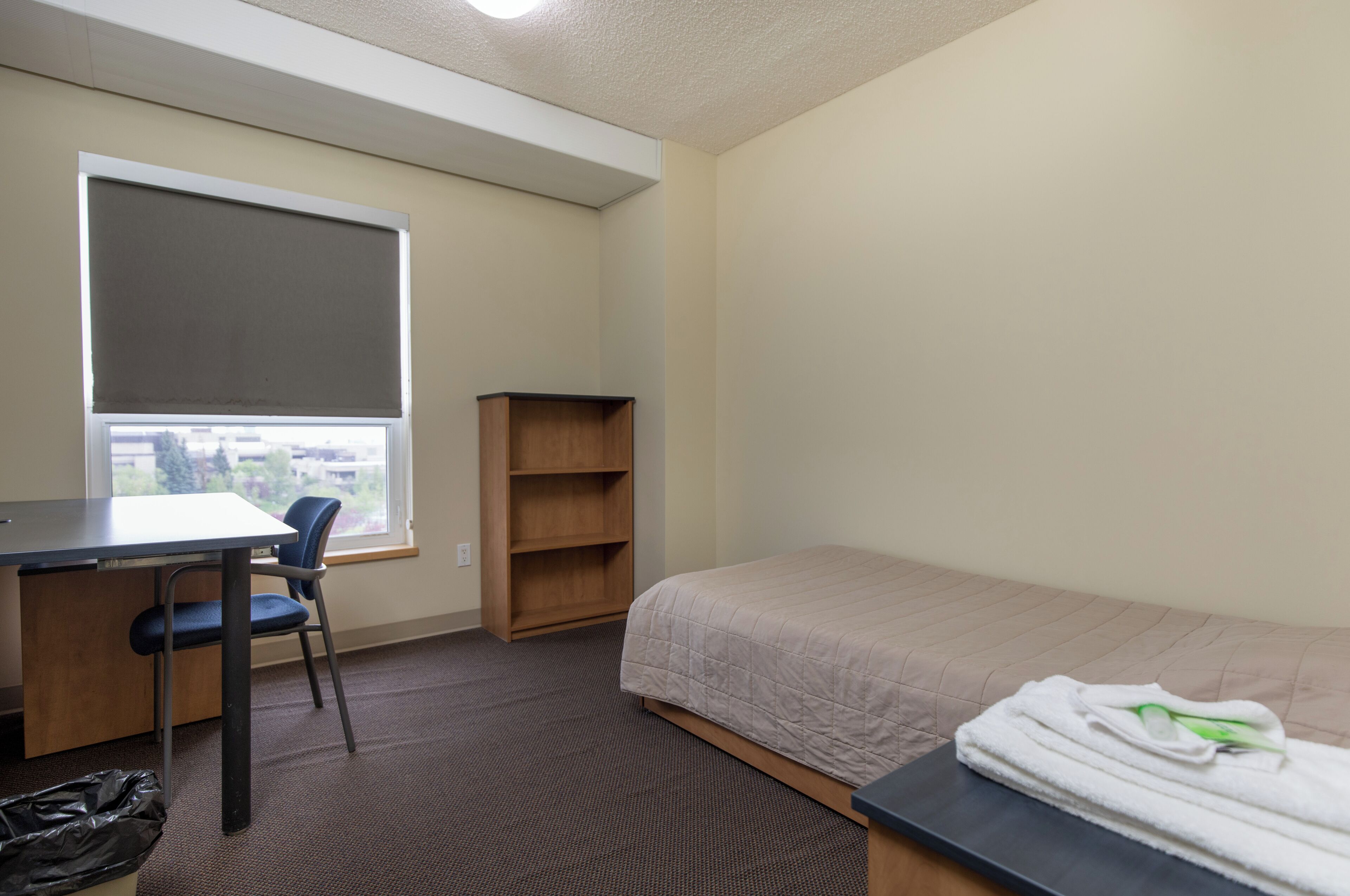 Economy Apartment | Desk, laptop workspace, free WiFi, bed sheets