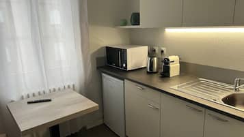 Fridge, microwave, toaster, high chair