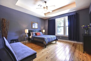 4 soverom, strykejern/-brett, wi-fi og sengetøy