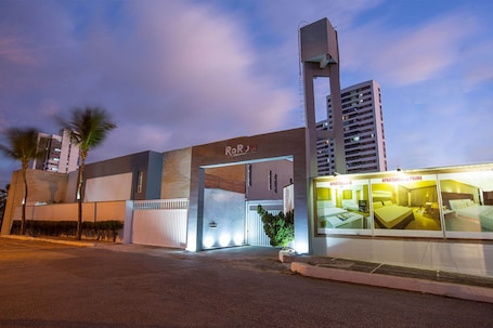 Fachada de la propiedad