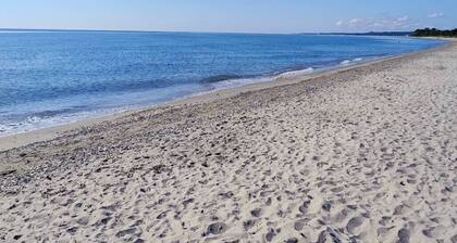 Beautiful, quiet house within walking distance of the sea.