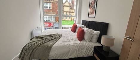 1 chambre, fer et planche Ă repasser, Wi-Fi, draps fournis