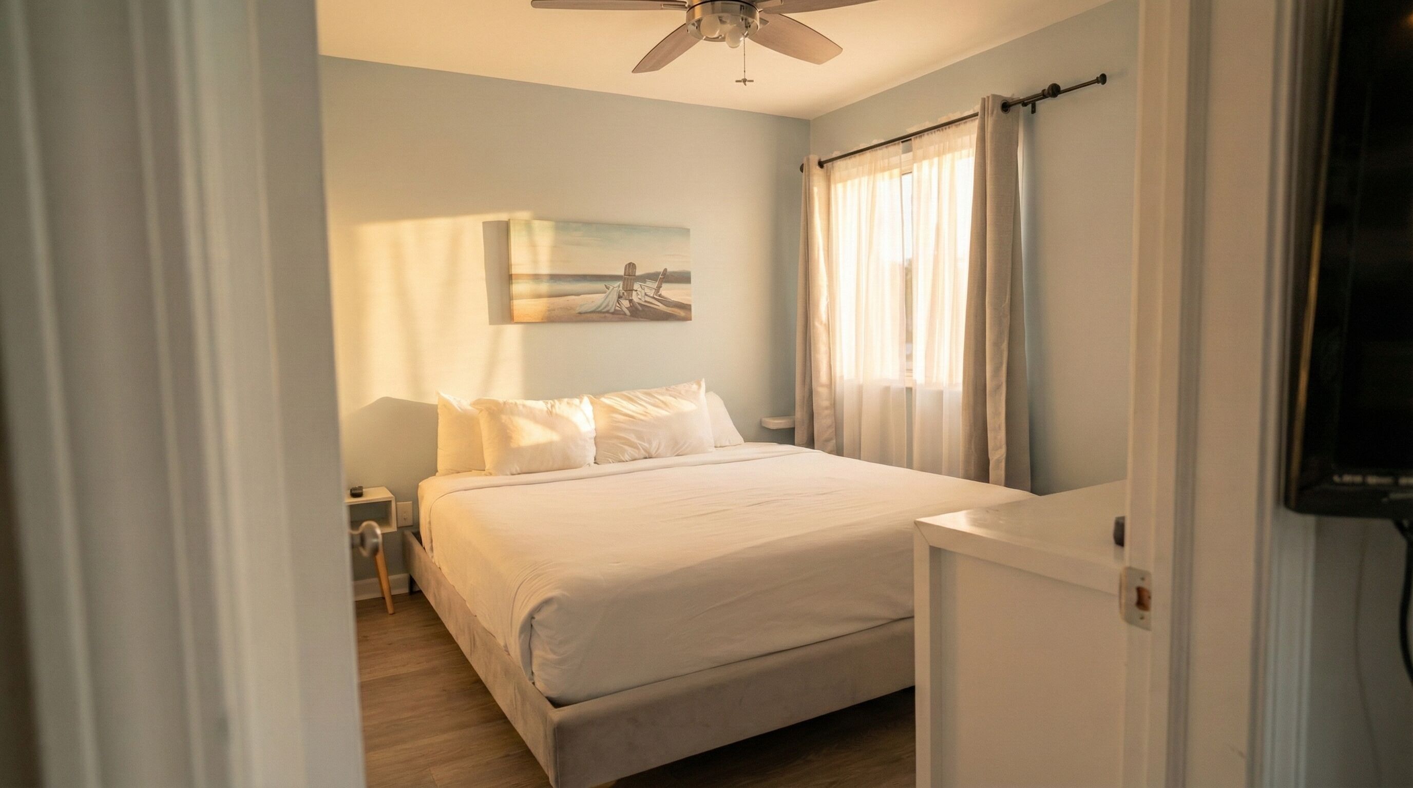 2 chambres, fer et planche à repasser, Wi-Fi gratuit, draps fournis