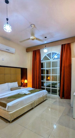 Apartamento luxo | 1 quarto, Wi-Fi de cortesia