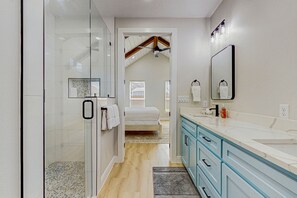 Hair dryer, towels