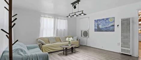 Télévision, espaces bureaux