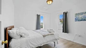 2 Schlafzimmer, Bügeleisen/Bügelbrett, WLAN, Bettwäsche