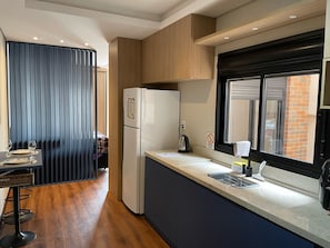 Fridge, microwave, stovetop, electric kettle