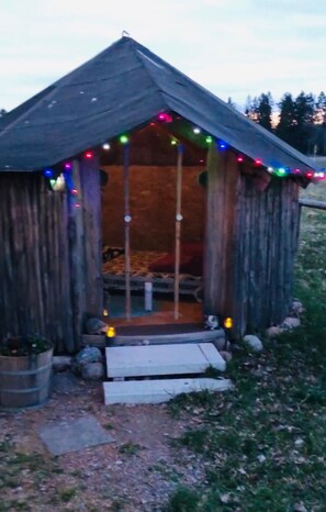 Property grounds - Cozy Cabin Retreat in Avesta (Avesta)
