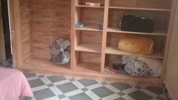 2 bedrooms, bed sheets