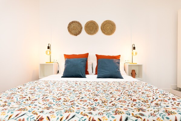 1 chambre, fer et planche à repasser, accès au Wi-Fi (inclus)