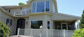 Spacious 7-bedroom House in Vestal