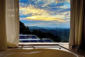 Apartamento com hidro vista montanhas | View from room