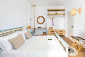 4 bedrooms, iron/ironing board, travel cot, bed sheets