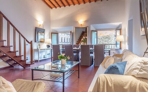 Apartment Banchi - Three Bedroom Villa, Sleeps 6