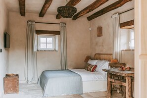 5 Schlafzimmer, Bügeleisen/Bügelbrett, Internetzugang, Bettwäsche