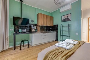 1 bedroom, iron/ironing board, WiFi, bed sheets