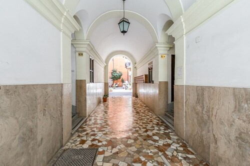 Velcro Apartment - Trois Chambres Villa, Couchages 7