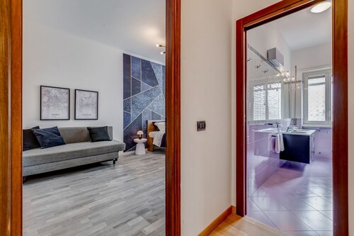 Apartment Pigneto - Three Bedroom Villa, Sleeps 9