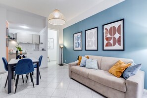 Living area - Apartment Vaticana - Two Bedroom Villa, Sleeps 6 (Rome)