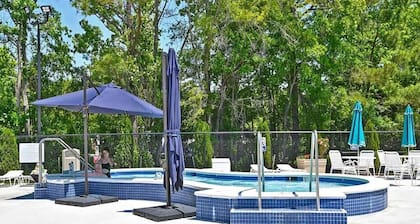 3BR Sea Colony Stay | Full Access to Resort Perks