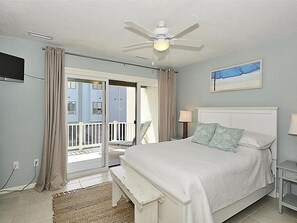 4 Schlafzimmer, Bügeleisen/Bügelbrett, kostenloses WLAN