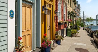 Historic Loft Best DT Location. Unit 3 5139