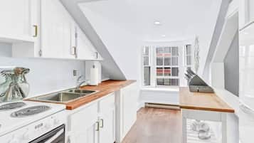 Microwave, oven, stovetop