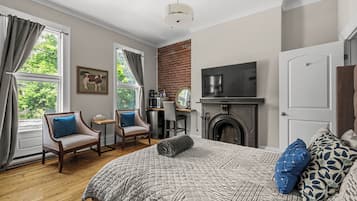 1 habitación, tabla de planchar con plancha y wifi