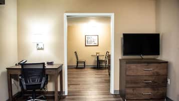 1 bedroom, iron/ironing board, free cots/infant beds, rollaway beds