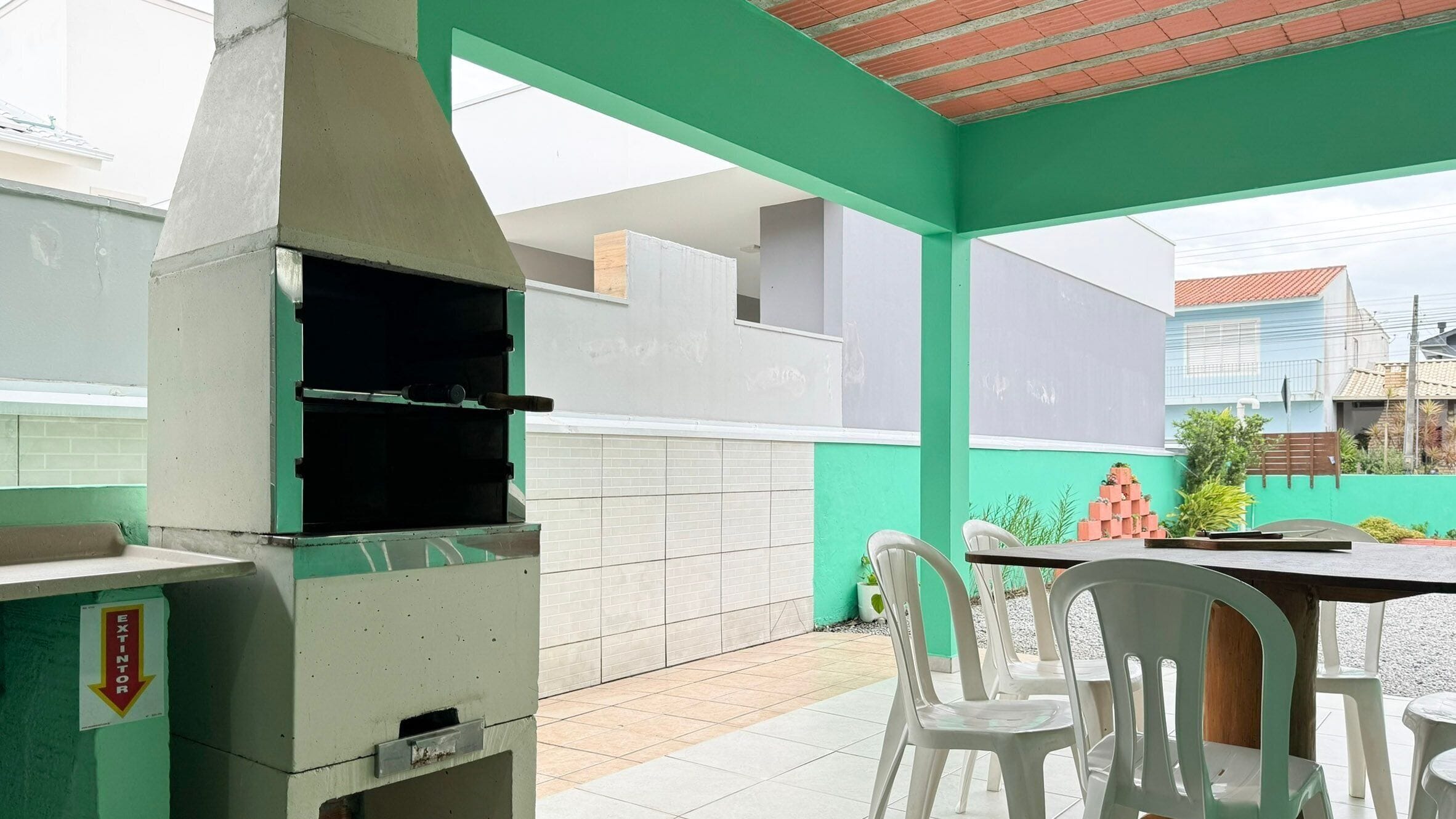 Apartamento | Opções para refeição ao ar livre