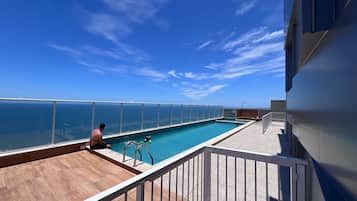 Piscina externa