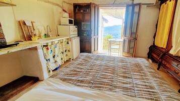 1 chambre, bureau, lit parapluie, Wi-Fi